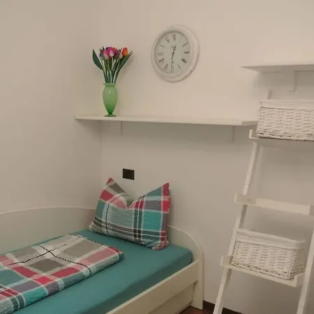 Semesterbostad Casa Vecchio Mulino 1 *