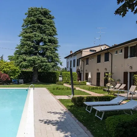Casa Vecchio Mulino 1 Semesterbostad *