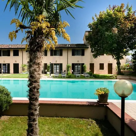 Casa Vecchio Mulino 1 *